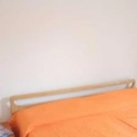 Lovely Flat Just 400m From The Apartmán