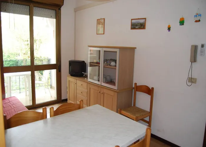 Apartman Lovely Flat Just 400mt From The Sea *